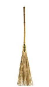 Eco-friendly coconut broom stick made from durable coconut husk fibers, perfect for cleaning indoor and outdoor spaces
